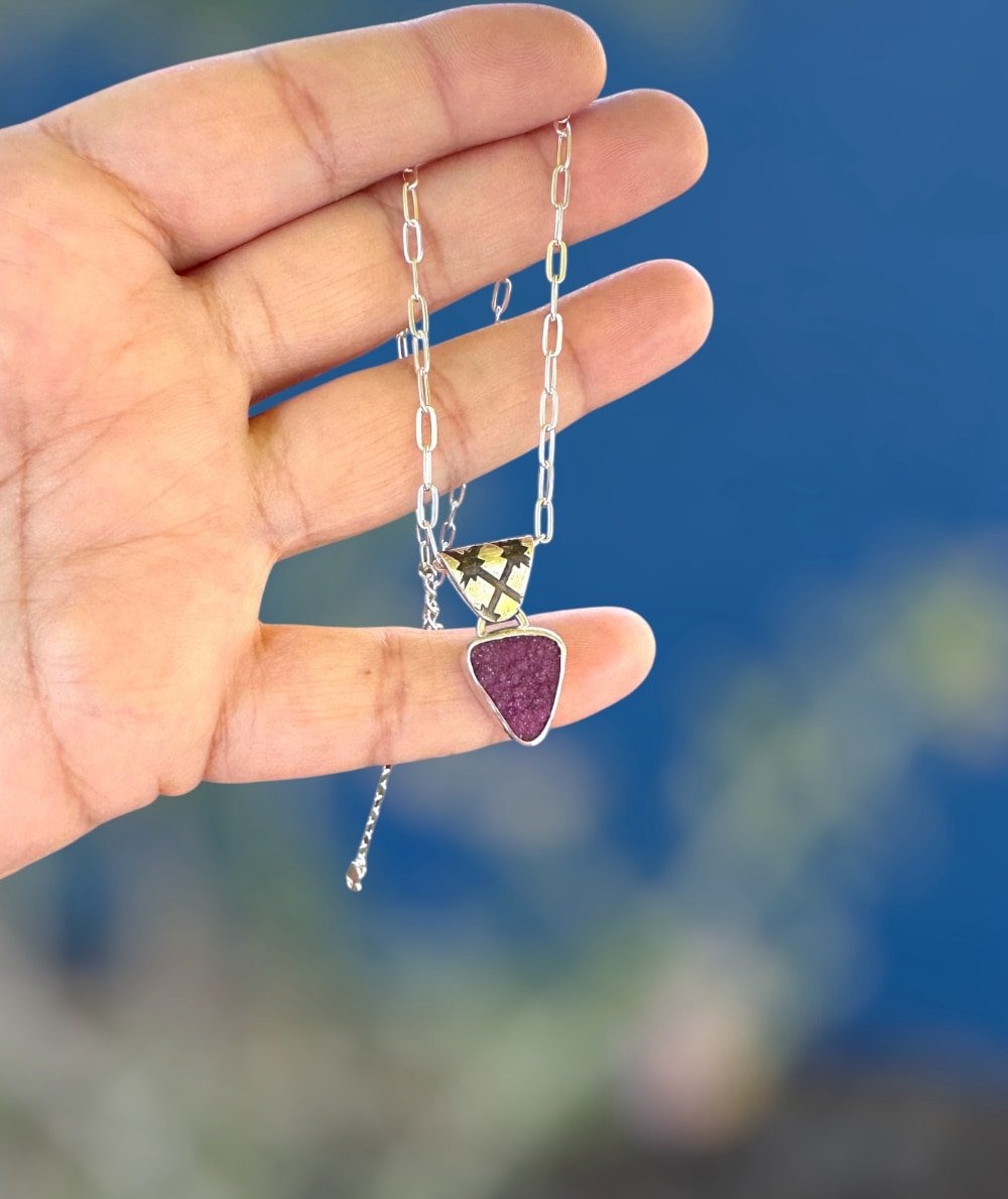 Cobalto Calcite Necklace