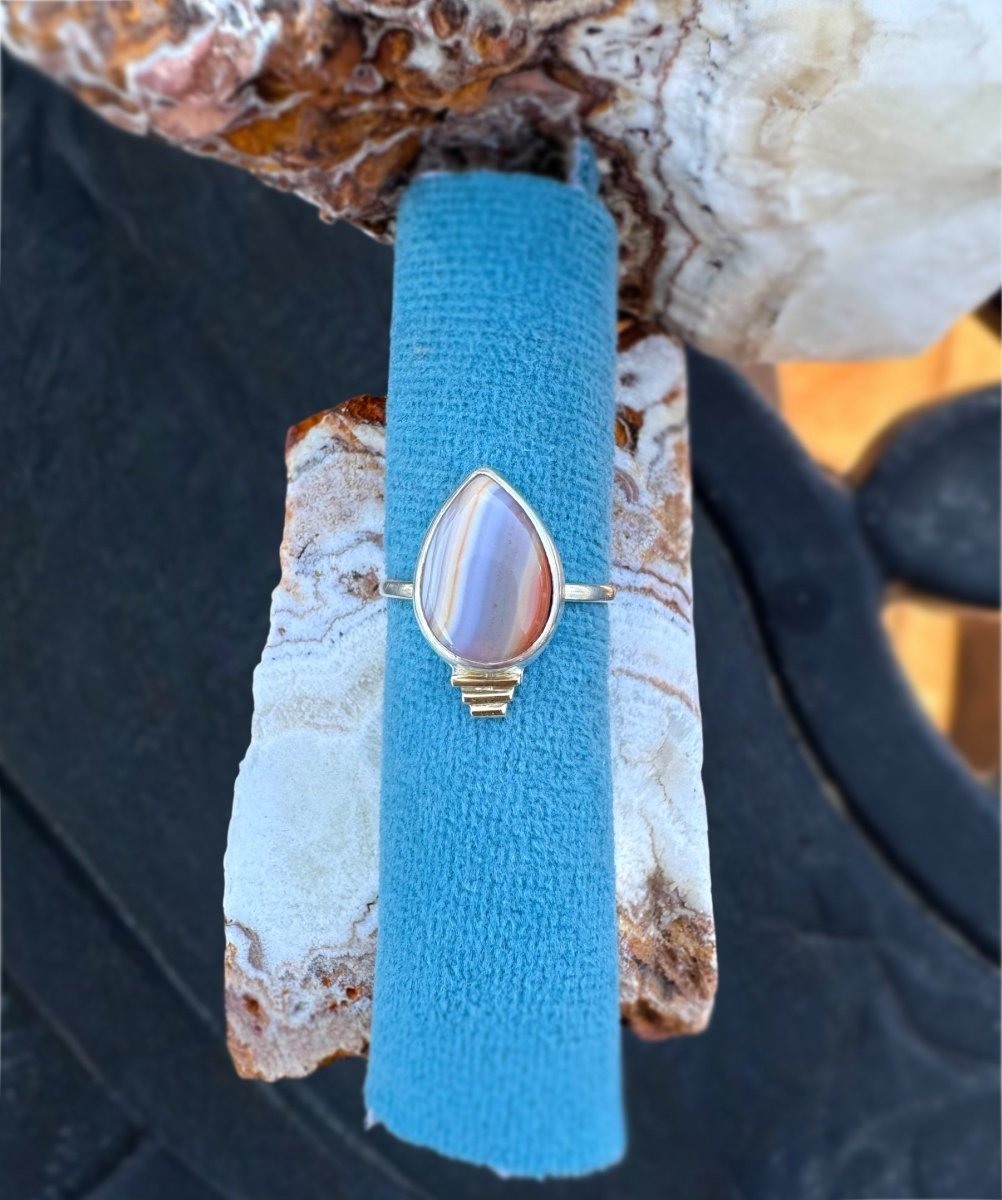 Agate Teardrop Ring - Design 01