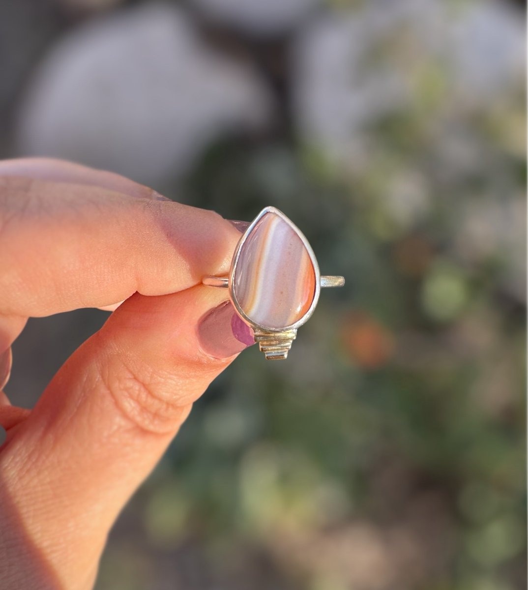 Another view of Agate Teardrop Ring - Design 01